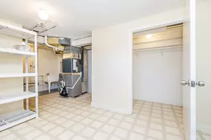 14 Arrowhead Dr, Thornton, IL 60476 - Photo 17