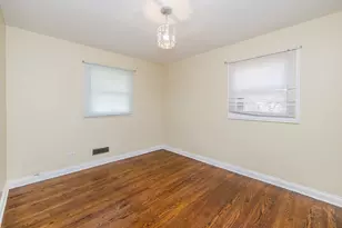 14 Arrowhead Dr, Thornton, IL 60476 - Photo 15