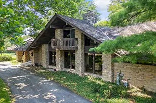 8080 Wolf Rd, Burr Ridge, IL 60527 - Photo 5