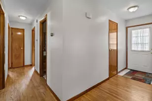 304 S State St, Poplar Grove, IL 61065 - Photo 9