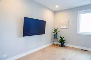 1625 N Kedzie Ave, Chicago, IL 60647 - Photo 19