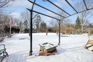 7940 Wolf Rd, Burr Ridge, IL 60527 - Photo 33