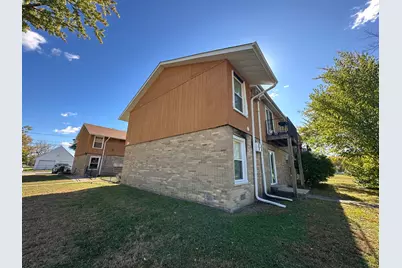 924 E Willow Street, Kankakee, IL 60901 - Photo 13