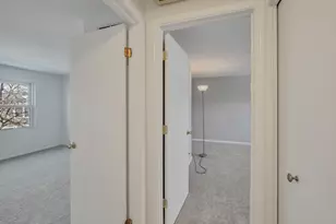 1986 Brighton Ln, Hoffman Estates, IL 60169 - Photo 15