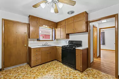 502 E Florida Avenue, Urbana, IL 61801 - Photo 9