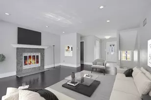 249 Milburn Ave, Crete, IL 60417 - Photo 5