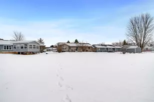 10124 Asbury Ln, Machesney Park, IL 61115 - Photo 27