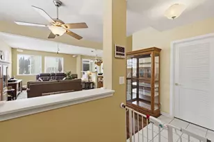 429 N Carlisle Ct, Round Lake, IL 60073 - Photo 7