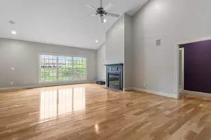 2410 Wendover Pl, Champaign, IL 61822 - Photo 11