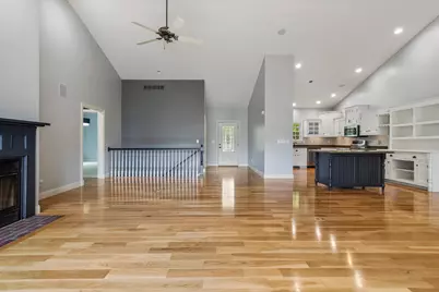 2410 Wendover Place, Champaign, IL 61822 - Photo 9