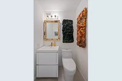 360 E Randolph Street #1002, Chicago, IL 60601 - Photo 21