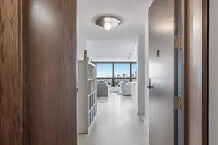 360 E Randolph St, Chicago, IL 60601 - Photo 3