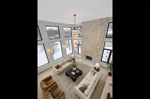 9427 Falling Waters Dr, Burr Ridge, IL 60527 - Photo 5