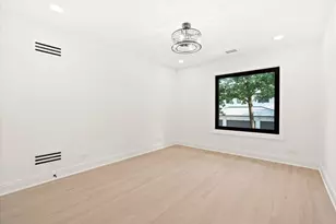 9427 Falling Waters Dr, Burr Ridge, IL 60527 - Photo 31