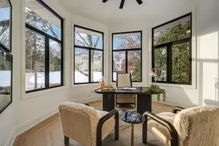 9427 Falling Waters Dr, Burr Ridge, IL 60527 - Photo 15