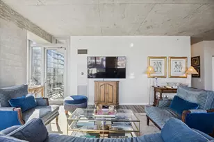 659 W Randolph St, Chicago, IL 60661 - Photo 5