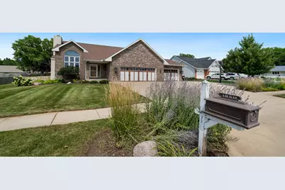 1850 Indian Springs Court, Freeport, IL 61032 - Photo 37