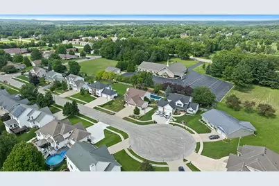 1850 Indian Springs Court, Freeport, IL 61032 - Photo 35