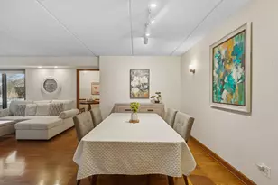 150 Red Top Dr, Libertyville, IL 60048 - Photo 5