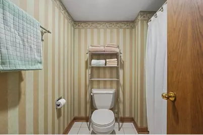 150 Red Top Drive #103, Libertyville, IL 60048 - Photo 19