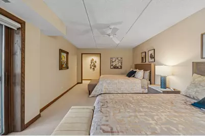 150 Red Top Drive #103, Libertyville, IL 60048 - Photo 15