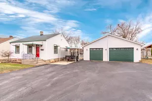 1818 E Washington St, Joliet, IL 60433 - Photo 1