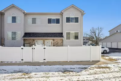 351 Park Ridge Lane #D, Aurora, IL 60504 - Photo 1