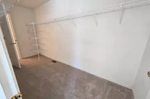 3996 Blackstone Dr, Aurora, IL 60504 - Photo 19