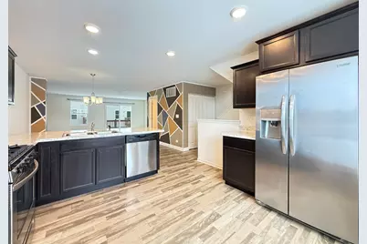 2385 Upland Road, Pingree Grove, IL 60140 - Photo 5