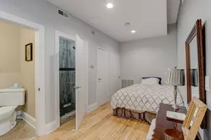 22 W Ontario St, Chicago, IL 60654 - Photo 25