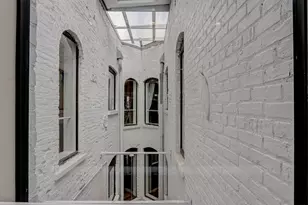 22 W Ontario St, Chicago, IL 60654 - Photo 47