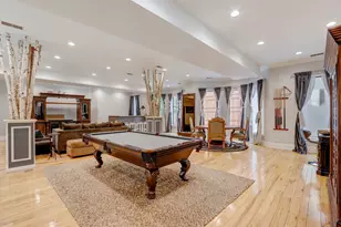 22 W Ontario St, Chicago, IL 60654 - Photo 3