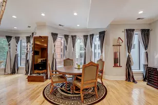 22 W Ontario St, Chicago, IL 60654 - Photo 5