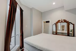 22 W Ontario St, Chicago, IL 60654 - Photo 35