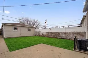 [Address not provided], Chicago, IL 60629 - Photo 17