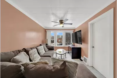 [Address not provided], Chicago, IL 60629 - Photo 7