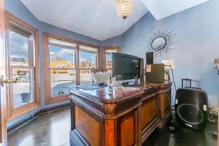 2409 Baldwin Ct, Schaumburg, IL 60193 - Photo 13