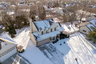 2409 Baldwin Ct, Schaumburg, IL 60193 - Photo 25