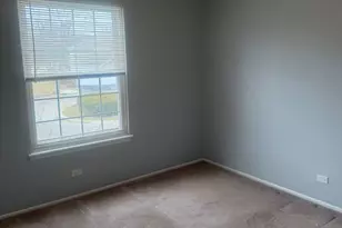 287 Pembridge Ln, Schaumburg, IL 60193 - Photo 9