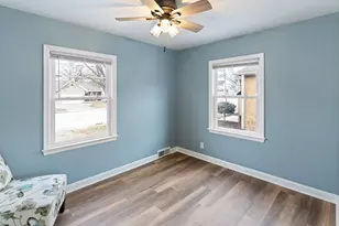 2111 30th St, Rock Island, IL 61201 - Photo 25