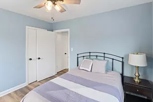 2111 30th St, Rock Island, IL 61201 - Photo 21