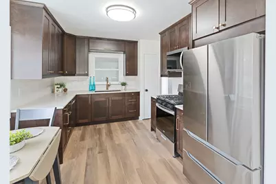 2111 30 Street, Rock Island, IL 61201 - Photo 9