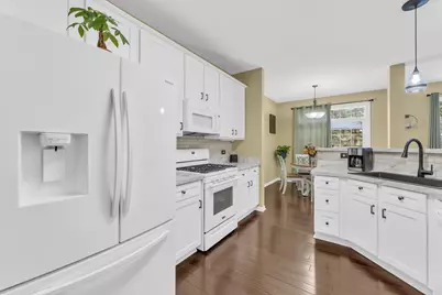 414 Bay Tree Circle, Vernon Hills, IL 60061 - Photo 15