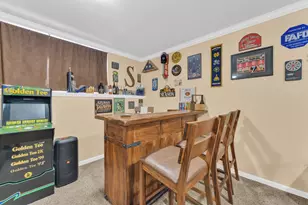 414 Bay Tree Cir, Vernon Hills, IL 60061 - Photo 35