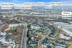 414 Bay Tree Cir, Vernon Hills, IL 60061 - Photo 49