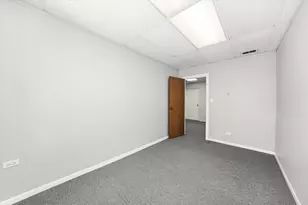 3135 W 111th St, Chicago, IL 60655 - Photo 13