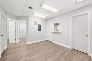 3135 W 111th St, Chicago, IL 60655 - Photo 3