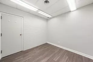 3135 W 111th St, Chicago, IL 60655 - Photo 5