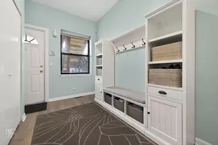 1455 W Cuyler Ave, Chicago, IL 60613 - Photo 9