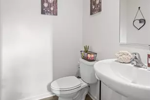 2221 Sassafras Wy, Wonder Lake, IL 60097 - Photo 13